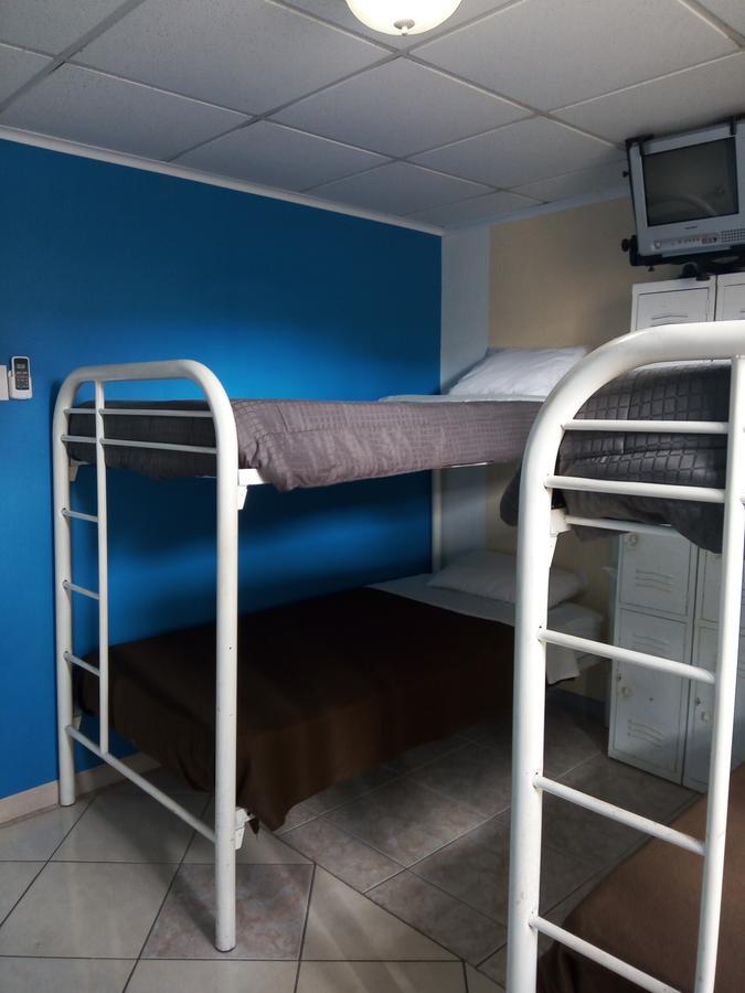 Hostel Room Aruba Oranjestad Exteriör bild